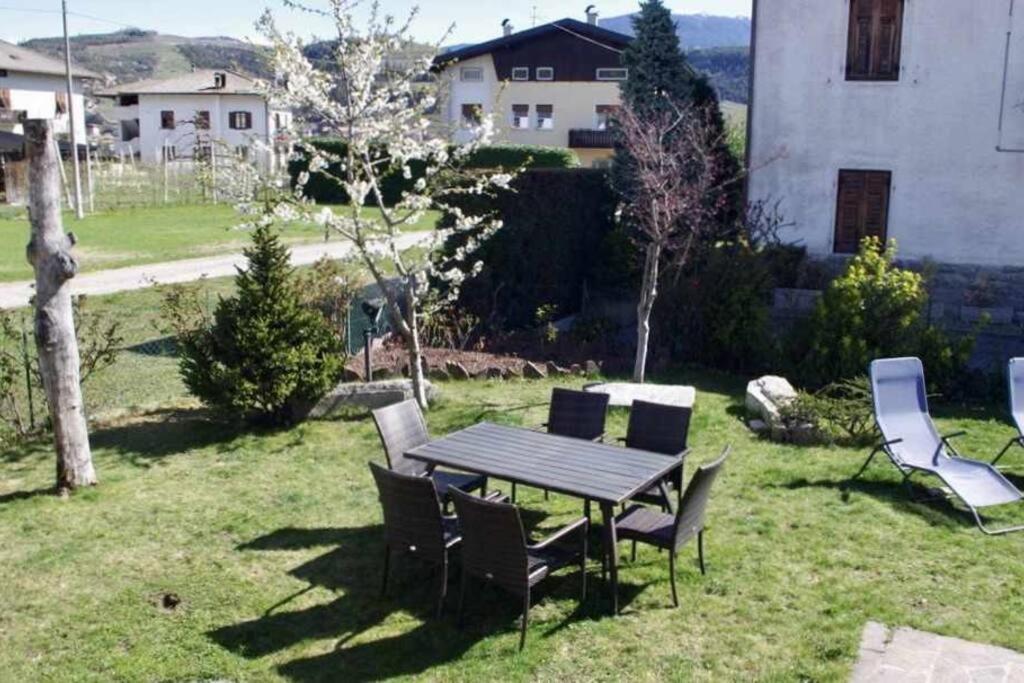Ferienwohnung Casa Del Tempo Irma Tassullo Ospitar Exterior foto